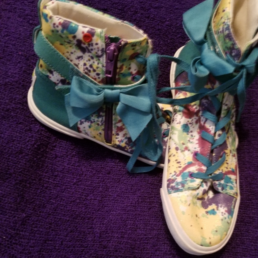 UGG sneakers